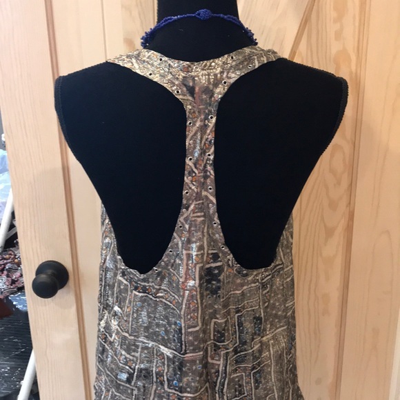 H&M metallic razor back tank top & necklace - Picture 2 of 7